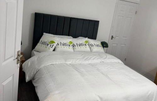 Bungalow - Sleeps 2 - Parking - Garden - Foto 1