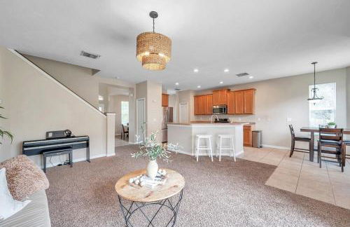 Beautiful home with a huge pool! - Foto 68