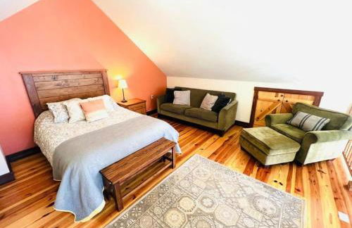 Luxury Cabin for Rent near the Shenandoah National Park, Virginia - Photo 36