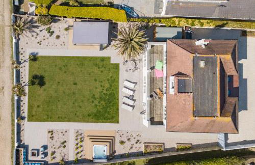 Sun Beach House - Photo 60