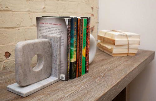 Dollys Downtown Loft Knoxville - Photo 18