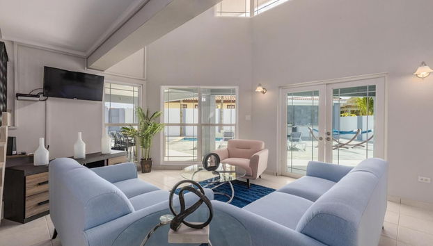 4BR 4BA Villa w Private Pool Eagle Palm Beach - Foto 2, Habitación