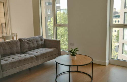 Luxury Apartment with Private Balcony in Zone 1 - Foto 8