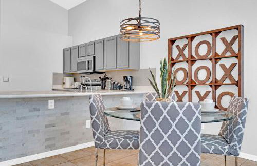 South Facing Pool with Spa and a Game Room in Prime Location Near Disney - Foto 21