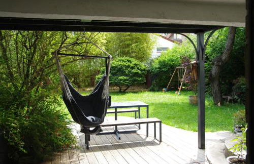 Oriana & Philippe au pied du métro 4 - Foto 2