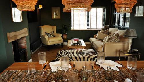 The Architects Home - Photo 2