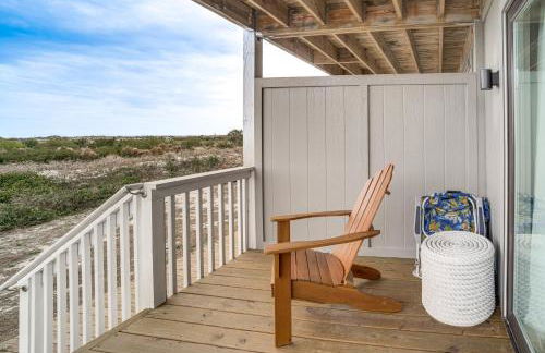 Beachfront Saint Helena Island Condo with Amenities! - Foto 22