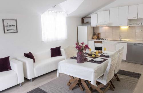 Cozy Villa in Ploce With Shared Pool - Foto 2