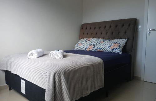 Ótima Localização, com suíte, Garagem coberta - Foto 6