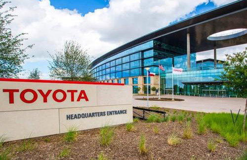 Modern 2B Close to The Star Toyota HQ Legacy West - Foto 37