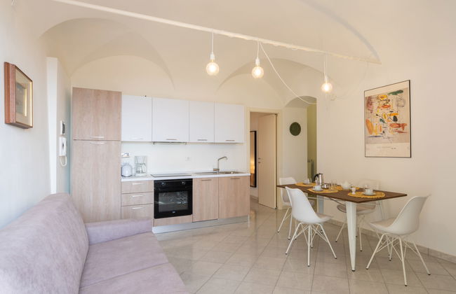 3 bedroom Apartment in San Bartolomeo al Mare - Photo 6