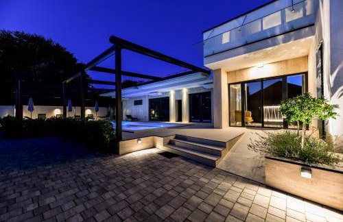 CROWONDER Apartments & Rooms OAZA with heated Swimming Pool and Sauna - Photo 29