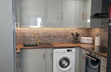 Beautiful Modern Coventry City Centre Apartment - Foto 14