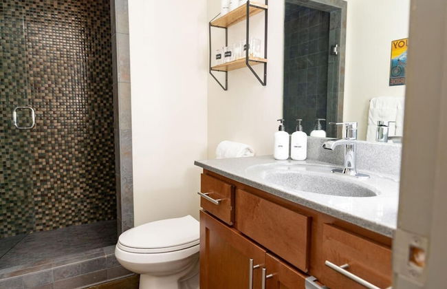 Trendy 1 BR Loft apt Downtown With Exposed Brick - Foto 11