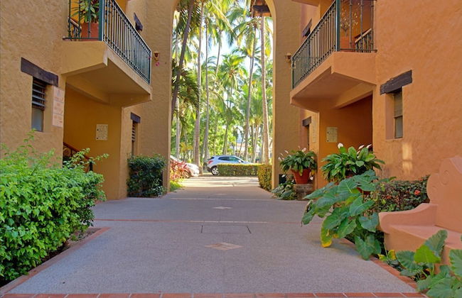 Villa Facing the Beach in a Large Terrace 7 Pools, Tennis Courts, 247 Security - Foto 21