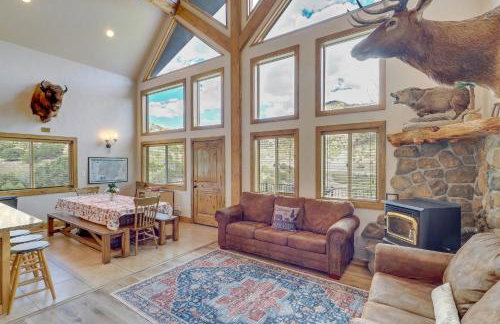 Rustic Sterling Cabin Walk to Palisade Lake! - Foto 3