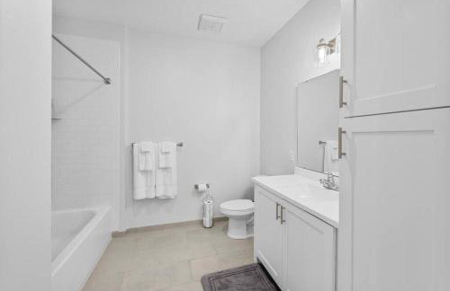 Luxury Living in Jersey City Only Steps Away from Manhattan - Foto 13