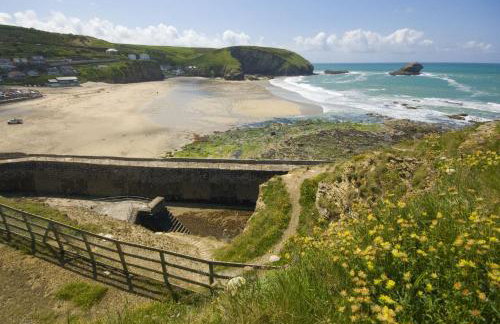 Hot Tub Bungalow - Close to Portreath - Free WiFi - Free Parking - Pet Friendly - Foto 27