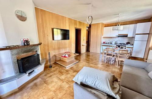 Panoramica su lago e montagna near Bellagio - Foto 1