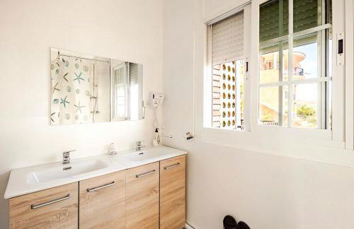 A+View Private Terrace Private Pool Family Fun - Photo 62