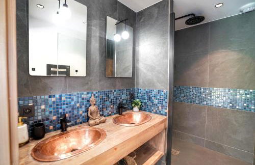 Chalet cosy avec vue exceptionnelle et proche des pistes - Foto 18