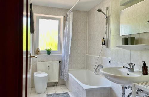 LaMiaCasa Balcony Near Bosch and Train Station - Foto 11