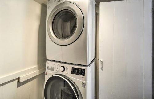 Puget Sound Cabin with Hot Tub and Water Views! - Foto 18