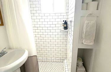 Cozy basement apartment - blocks from Old Town - Foto 10