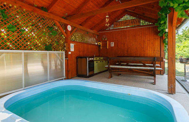 3 bedroom Apartment in Balatonszárszó with swimming pool and garden - Photo 14