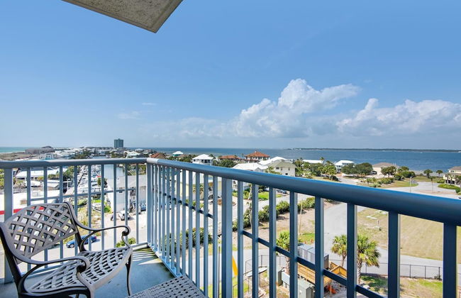 Emerald Dolphin Unit 650 - Foto 17