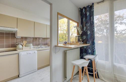 Escale de l'Yvette - 50m2 Cosy, Balcony & Parking - Foto 4