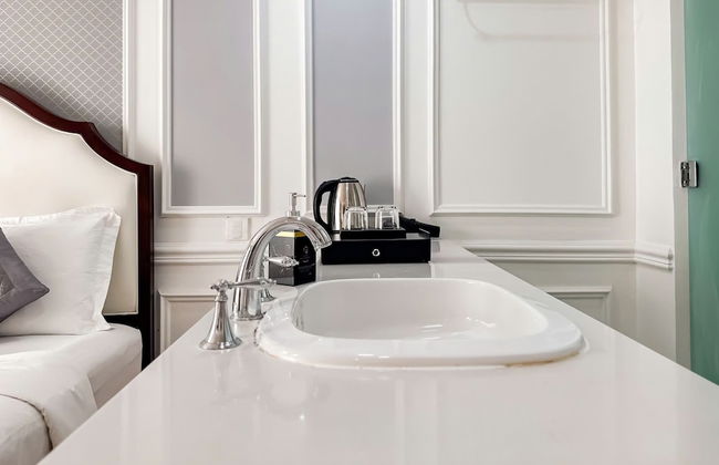 Diamond Boutique Hotel - Photo 12