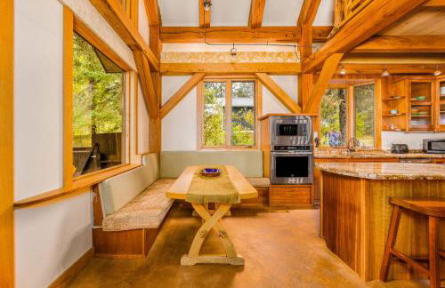 Iris Pond - Photo 16