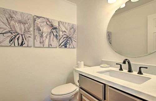 Upscale Phoenix Abode Walk to South Mountain Park - Foto 30