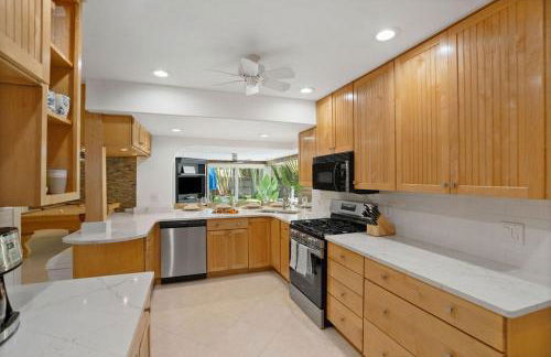 The Coastal Duo Escape - Foto 61