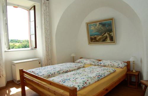 Abtei - wohnen auf einem historischen Weingut - Foto 9