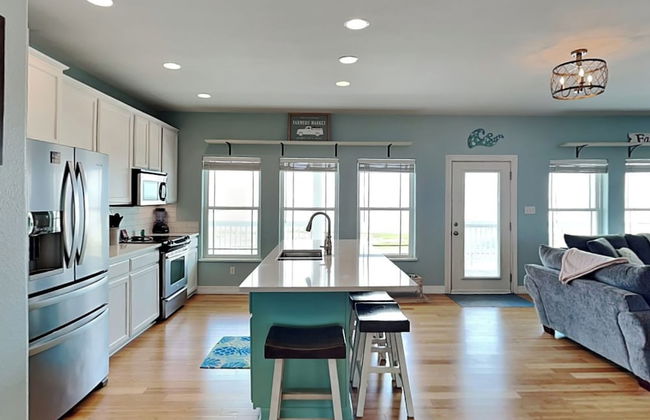 Papa's Place by Miss Kitty’s - Photo 40