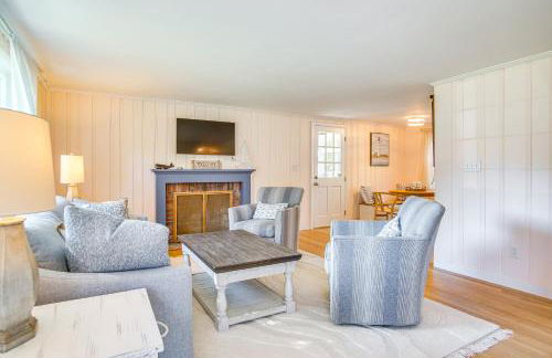 Bike to Private Beach Cape Cod Escape with Sunroom - Foto 6