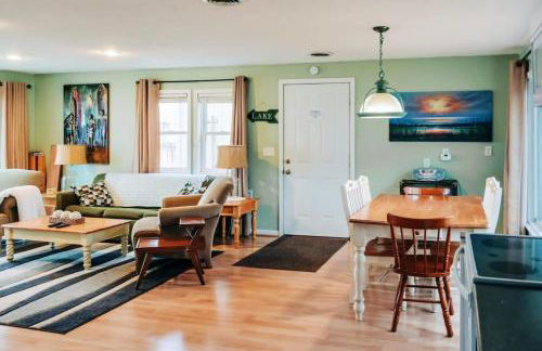 Beach Club of Oscoda - The Lakeshore Cottage - Foto 8