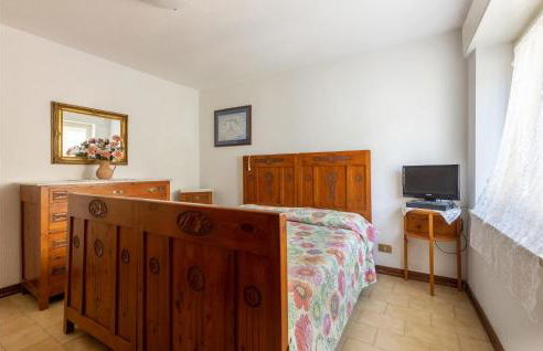 2 Bedroom Lovely Home In Valpromaro - Foto 17