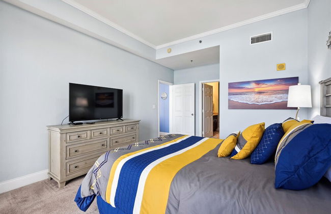 Laketown Wharf by Book That Condo - Foto 60