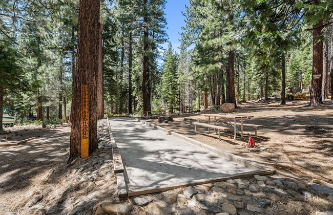 Enjoy Forest Views Retreat at Kingswood Village! - Photo 35