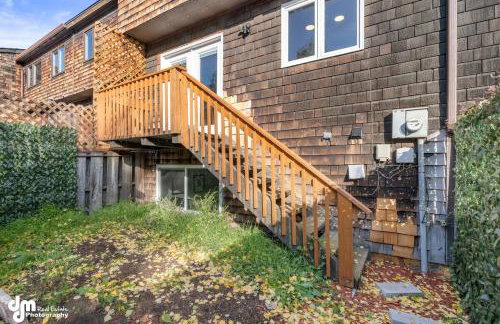 Modern Turnagain Townhome - Foto 29