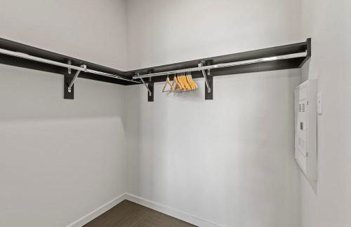 Pinnacle Heights 2Bdrm 3rd flr Near Walmart Amp Pool Fitness Center Yoga Studio Dog Spa - Foto 28