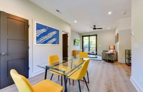 Tranquil Lakefront Carriage House with Dock - Foto 6