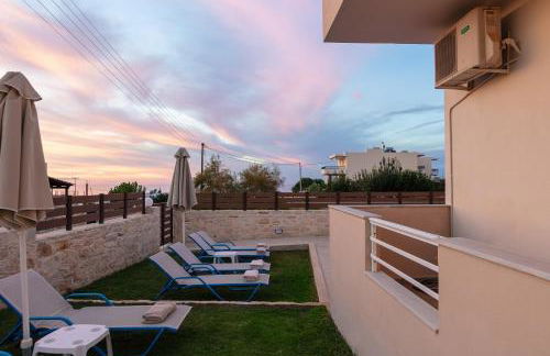 7 bedroom villa with pool, 700m from the beach! - Foto 50