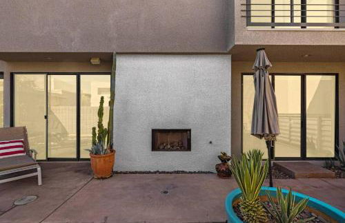 Stylish Gated TH + private heated pool + hot tub - Foto 37