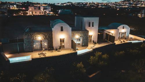 Uranides Luxury Suites - Foto 2