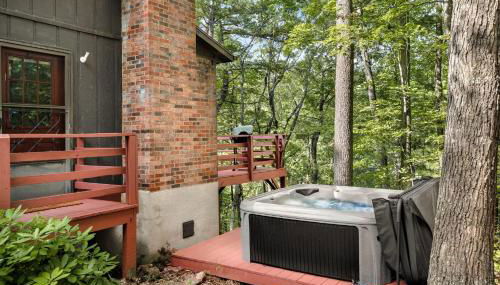 Hot Tub Deck Screened Porch Fire Pit & WiFi - Photo 5