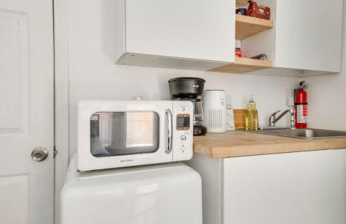 Hillside Home with Outdoor Oasis and Pool - Foto 2